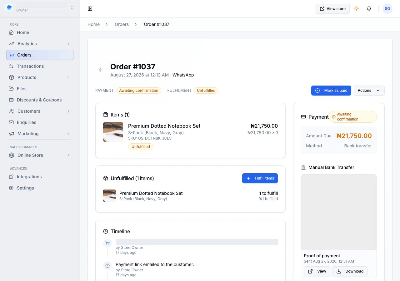 An order open, showing its two status chips, the items and the payment card